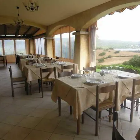 Hotell Ristorante Funtana Abbas 3*