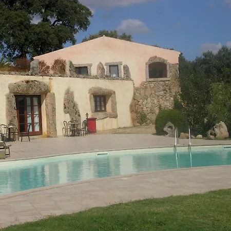 Hotell Ristorante Funtana Abbas Luras