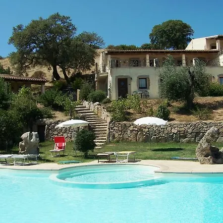 Hotel Ristorante Funtana Abbas 3*
