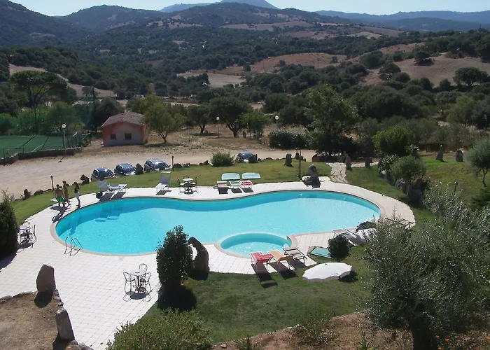 Hotel Ristorante Funtana Abbas Luras